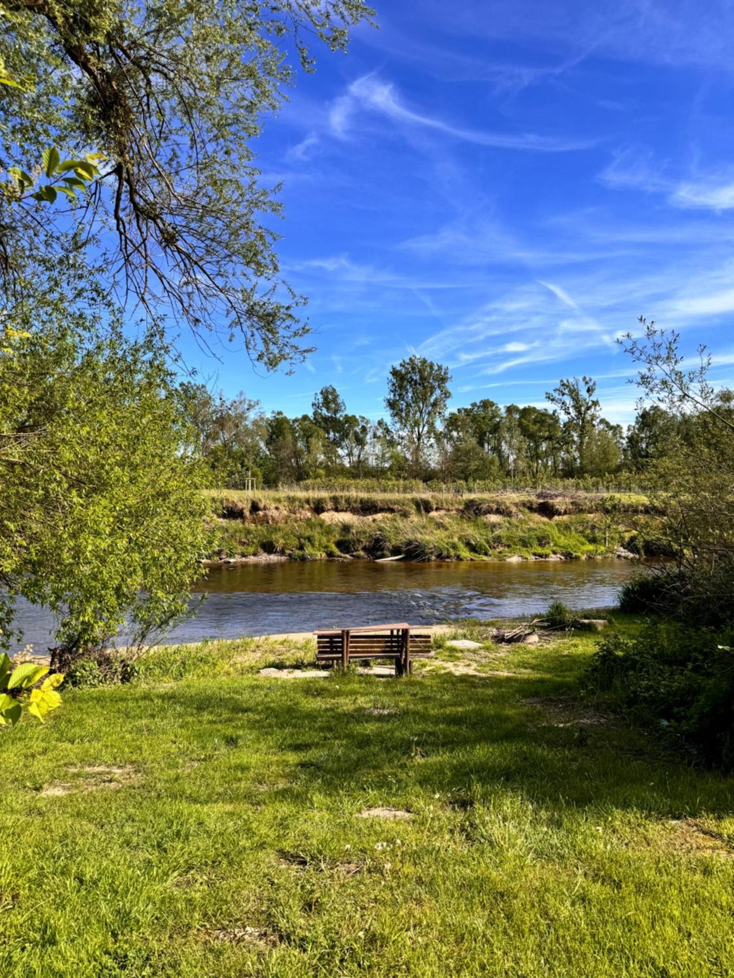 Am Flussgarten إيرسكيرش المظهر الخارجي الصورة